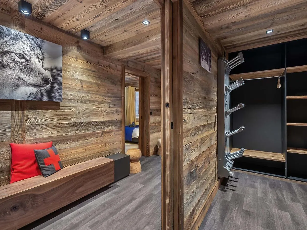 Chalet Neuf Avec Piscine, Sauna Et Proche Des Pistes A Courchevel Village - Fr-1-562-49